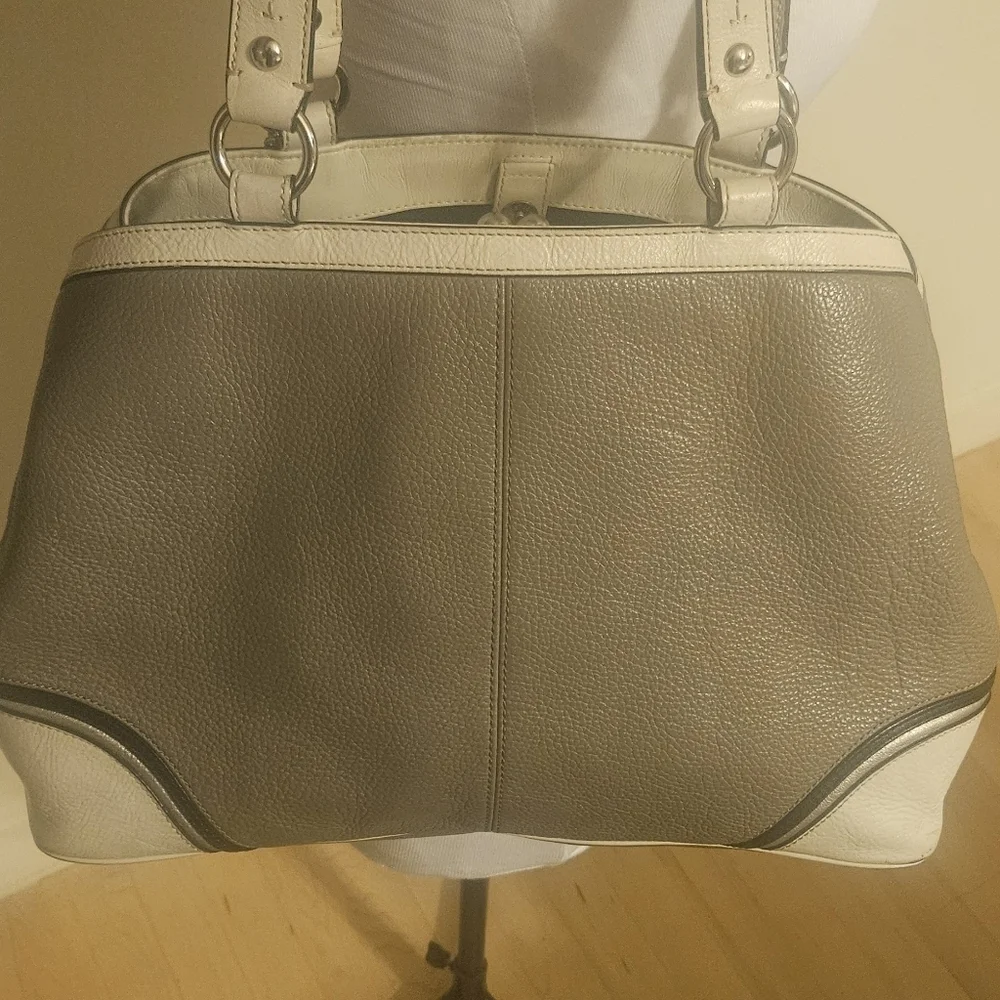 Coach Vintage Laura Spectator Handbag Grey & Ivory Pebbled Leather Bag Charms